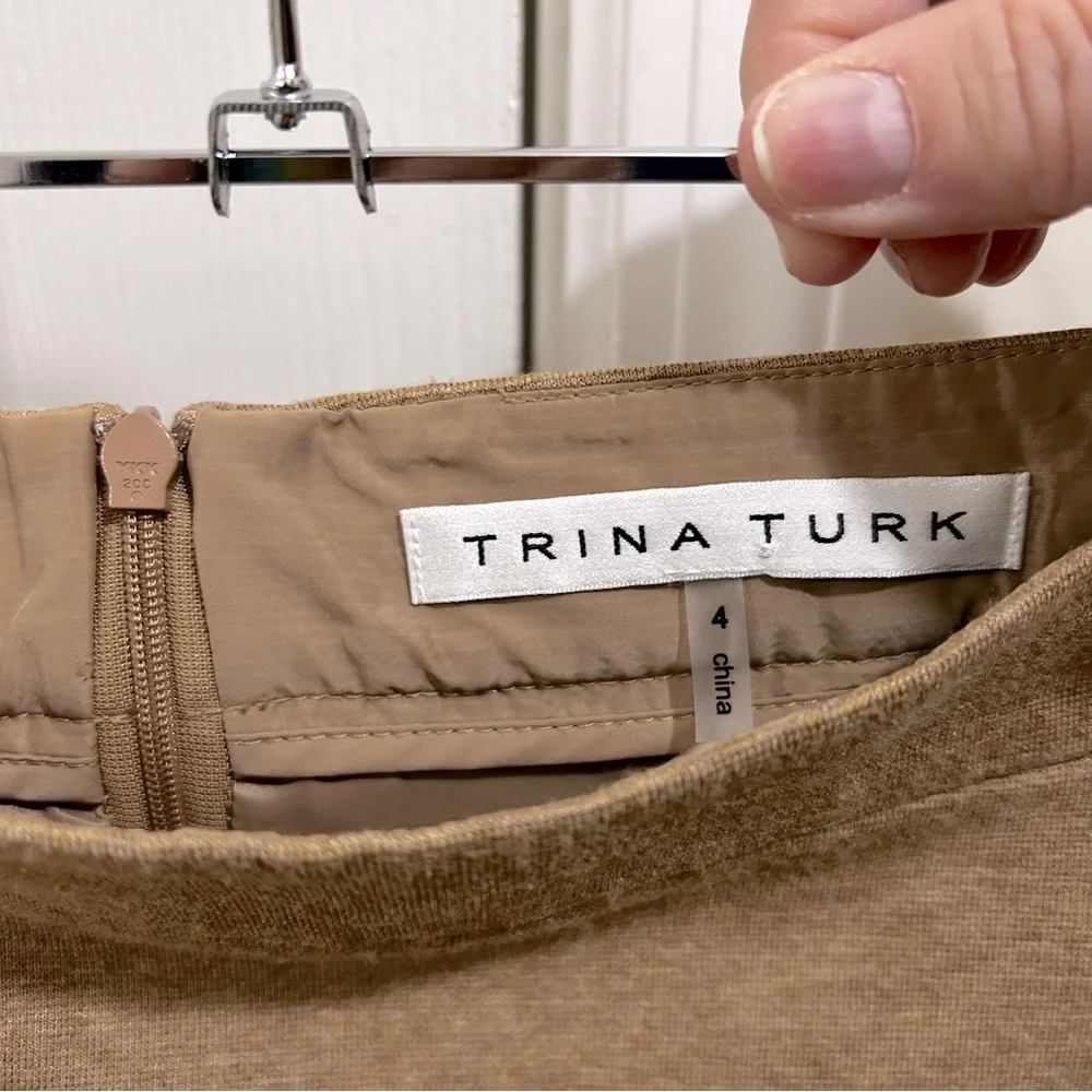 Trina Turk Mid-Length Tan Skirt with Built-in Lining and Pockets, Size 4 EUC